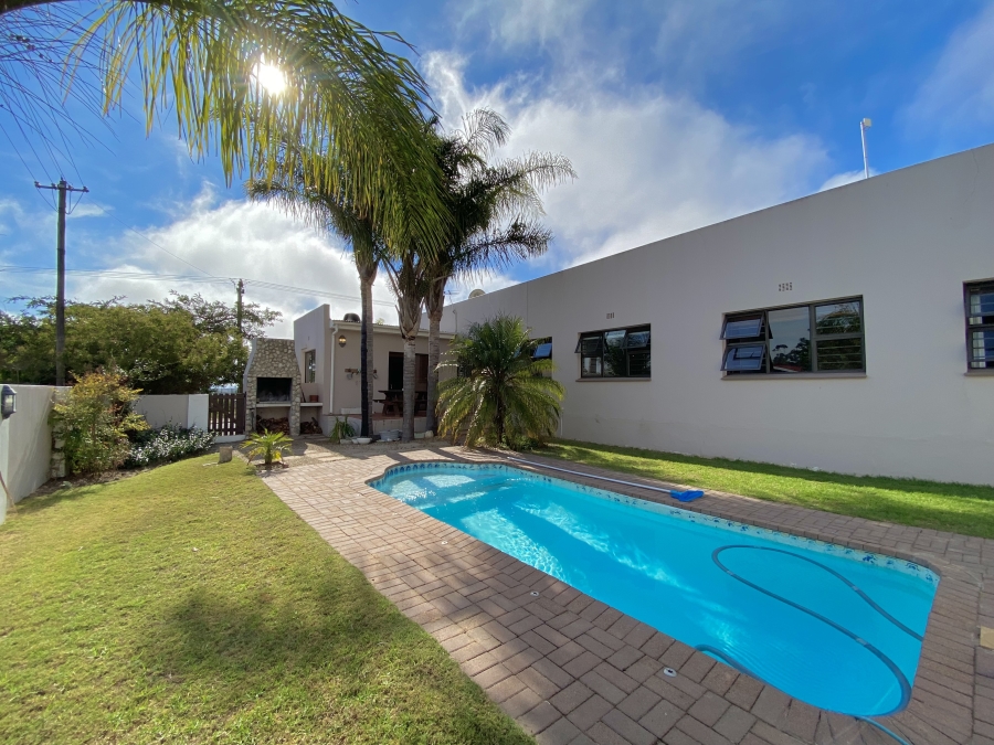 3 Bedroom Property for Sale in Hopefield Western Cape